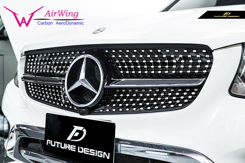 X253 - Diamond front grille 04